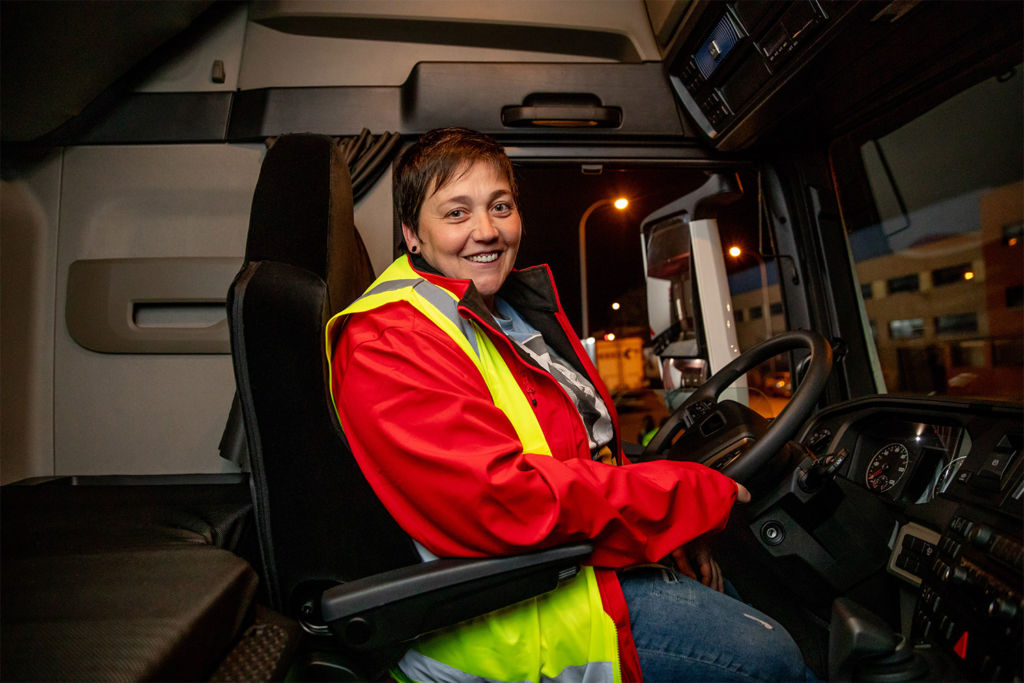 mujeres camioneras en españa - palibex - Arantxa lopez